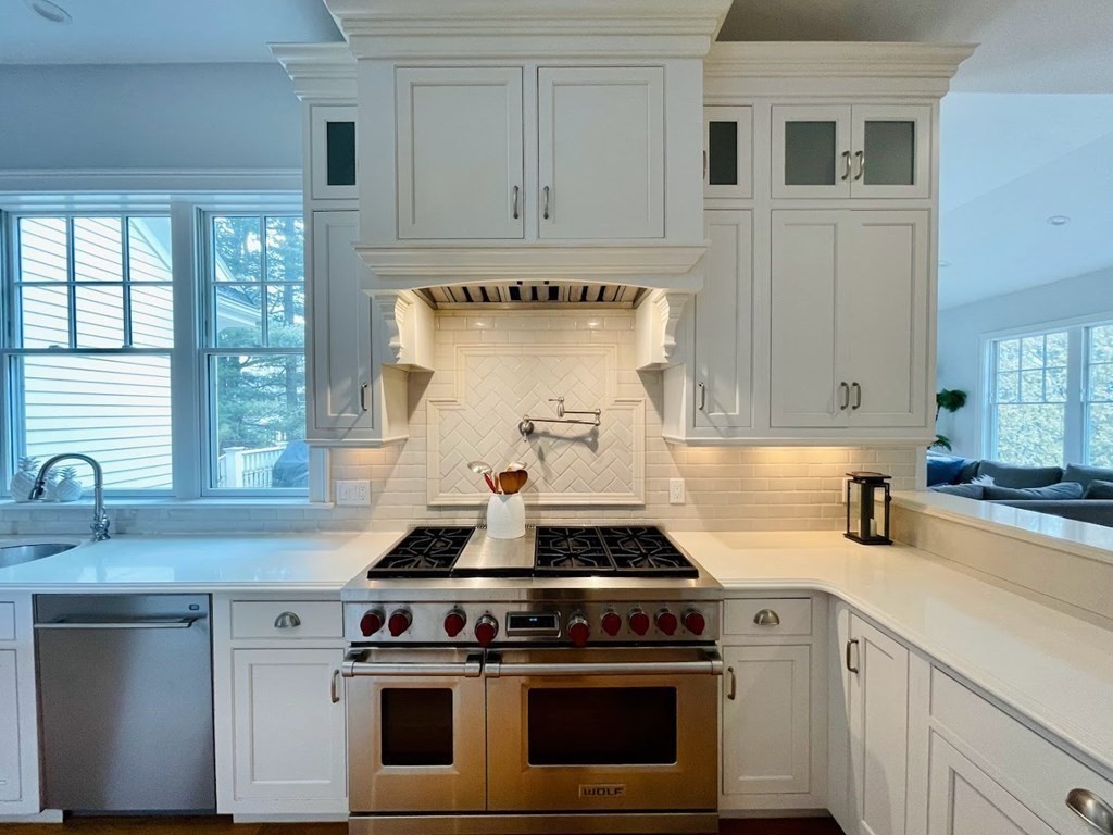6 Chadbourne Road Lexington, MA 02421 - Photo 8 of 42