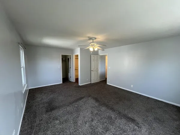 $3,000 | 3896 Baybrook Drive, Aurora, IL 60504