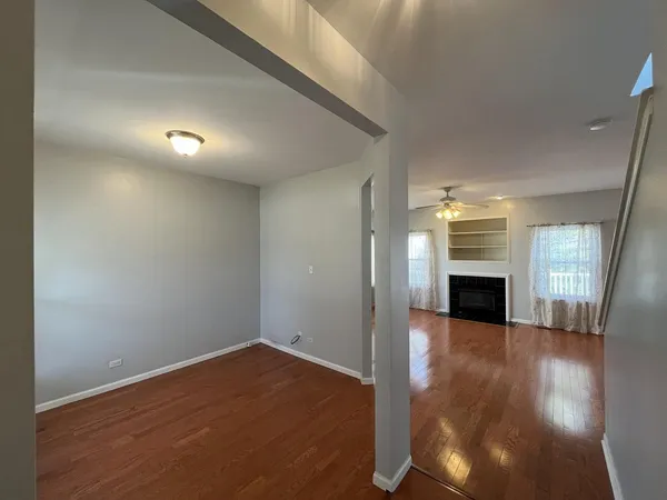 $3,000 | 3896 Baybrook Drive, Aurora, IL 60504