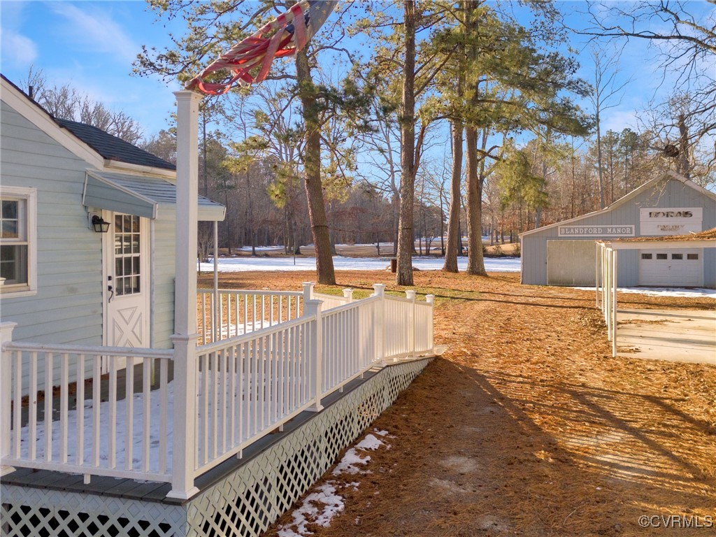 615 Birdsong Road Petersburg, VA 23805 - Photo 4 of 21 Gallery Image 4