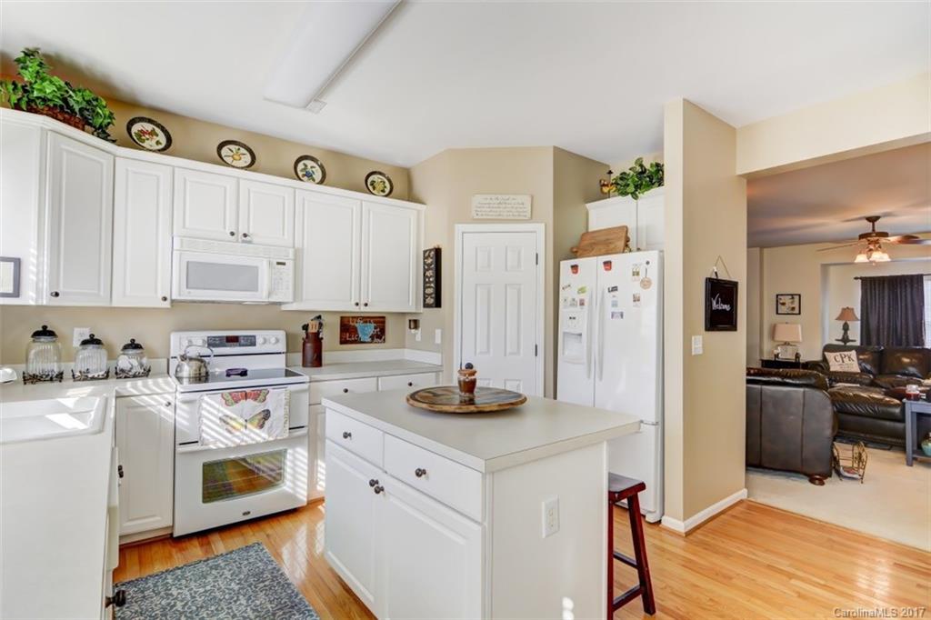 9762 Bailey Road, Unit 165 Cornelius, NC 28031 - Photo 8 of 20 Gallery Image 8