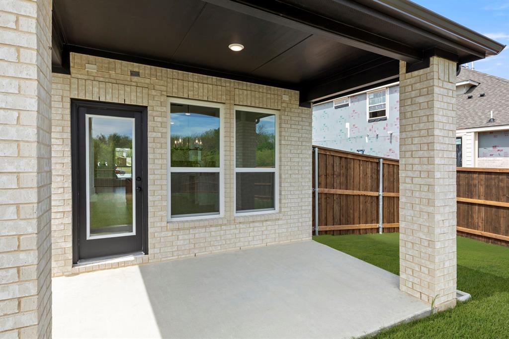 937 Gold Finch Lane Forney, TX 75126 - Photo 24 of 26 24. 937 Gold Finch - Patio