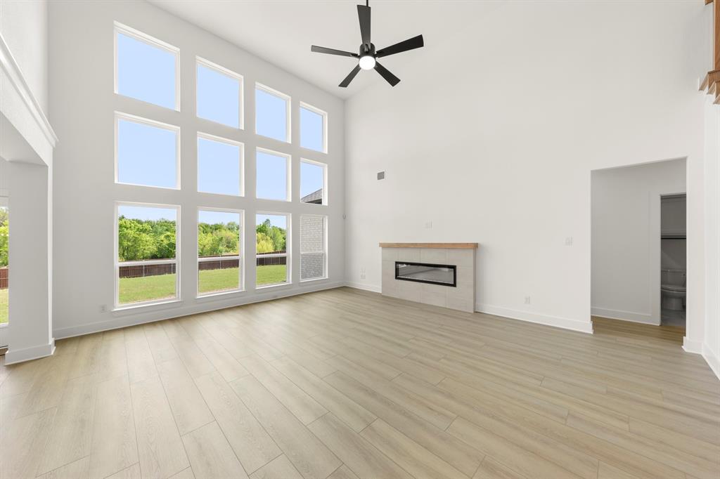 937 Gold Finch Lane Forney, TX 75126 - Photo 7 of 26 07. 937 Gold Finch - Family