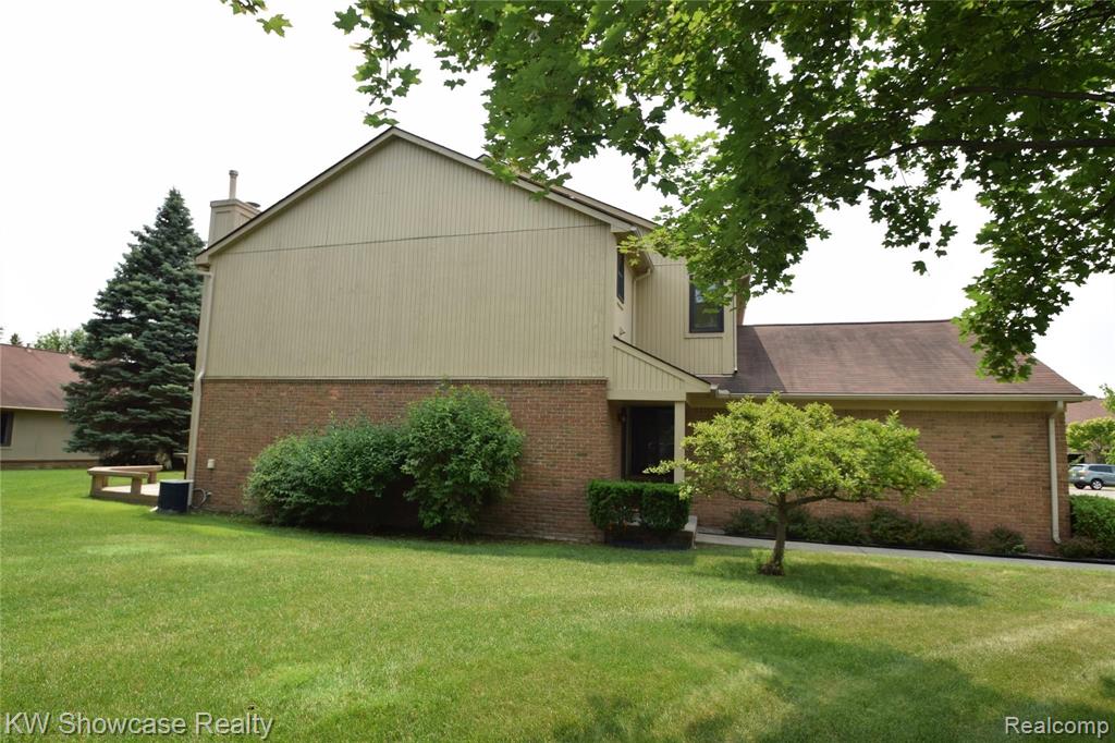 563 Tennyson Rochester Hills, MI 48307 - Photo 36 of 36