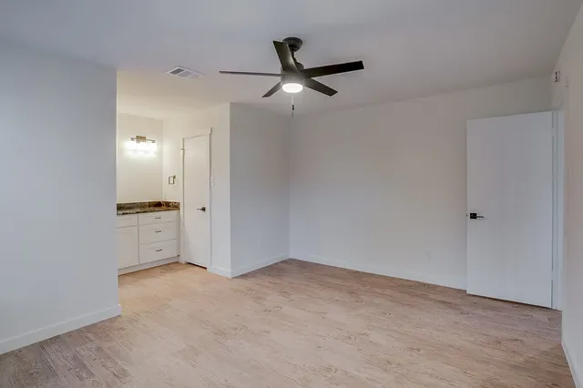 $2,299 | 12910 Covington Trail, Austin, TX 78727