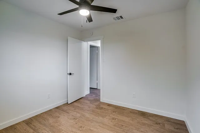 $2,299 | 12910 Covington Trail, Austin, TX 78727