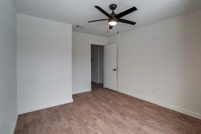 $2,299 | 12910 Covington Trail, Austin, TX 78727