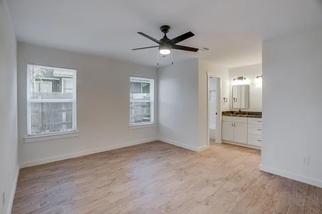 $2,299 | 12910 Covington Trail, Austin, TX 78727