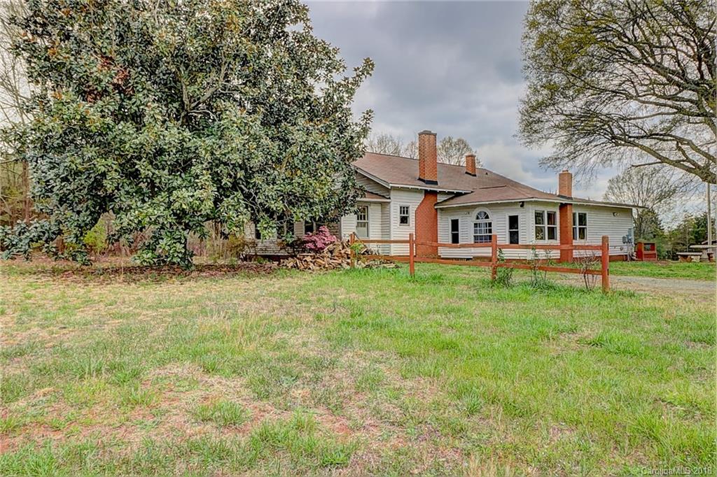 1735 Delview Road Cherryville, NC 28021 - Photo 3 of 27 Gallery Image 3