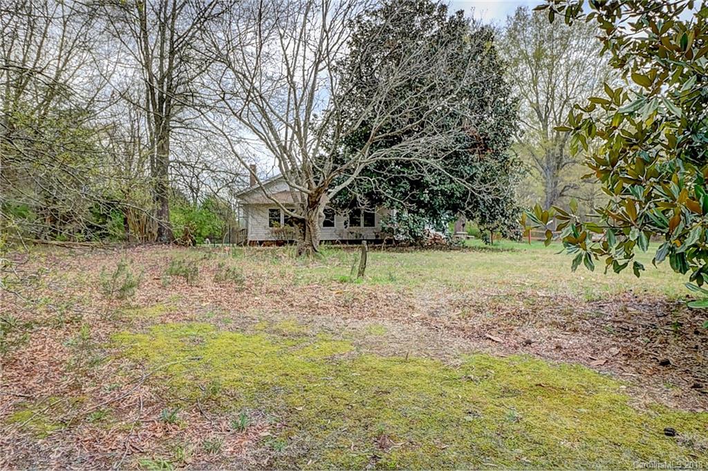 1735 Delview Road Cherryville, NC 28021 - Photo 6 of 27 Gallery Image 6