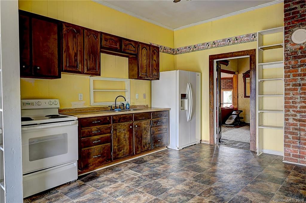 1735 Delview Road Cherryville, NC 28021 - Photo 9 of 27 Gallery Image 9
