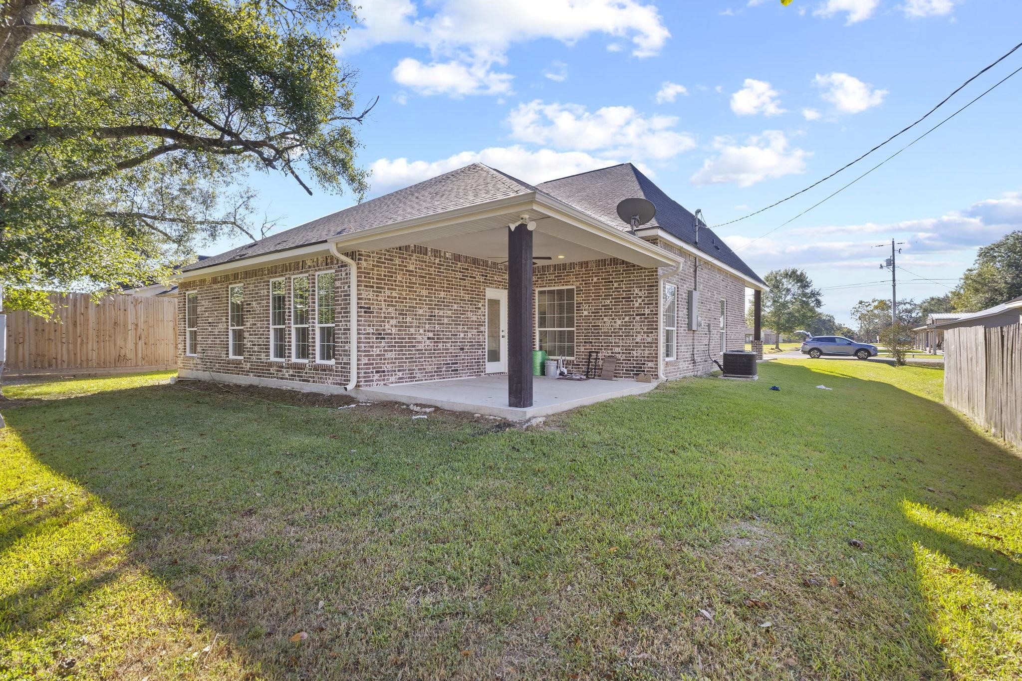 790 Bridgeview Street Bridge City, TX 77611 - Photo 30 of 31 a front view of a house with garden