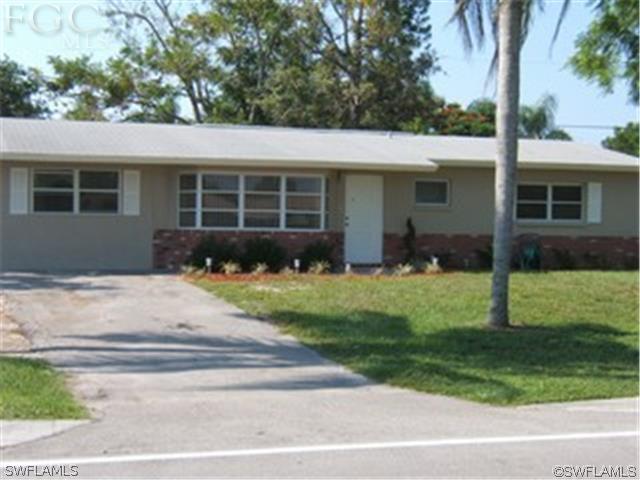18210 Iris Road Fort Myers, FL 33967 - Photo 2 of 3 Gallery Image 2