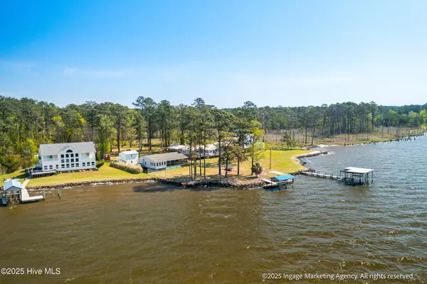 $484,900 | 283 Chambers Point Road, Belhaven, NC 27810