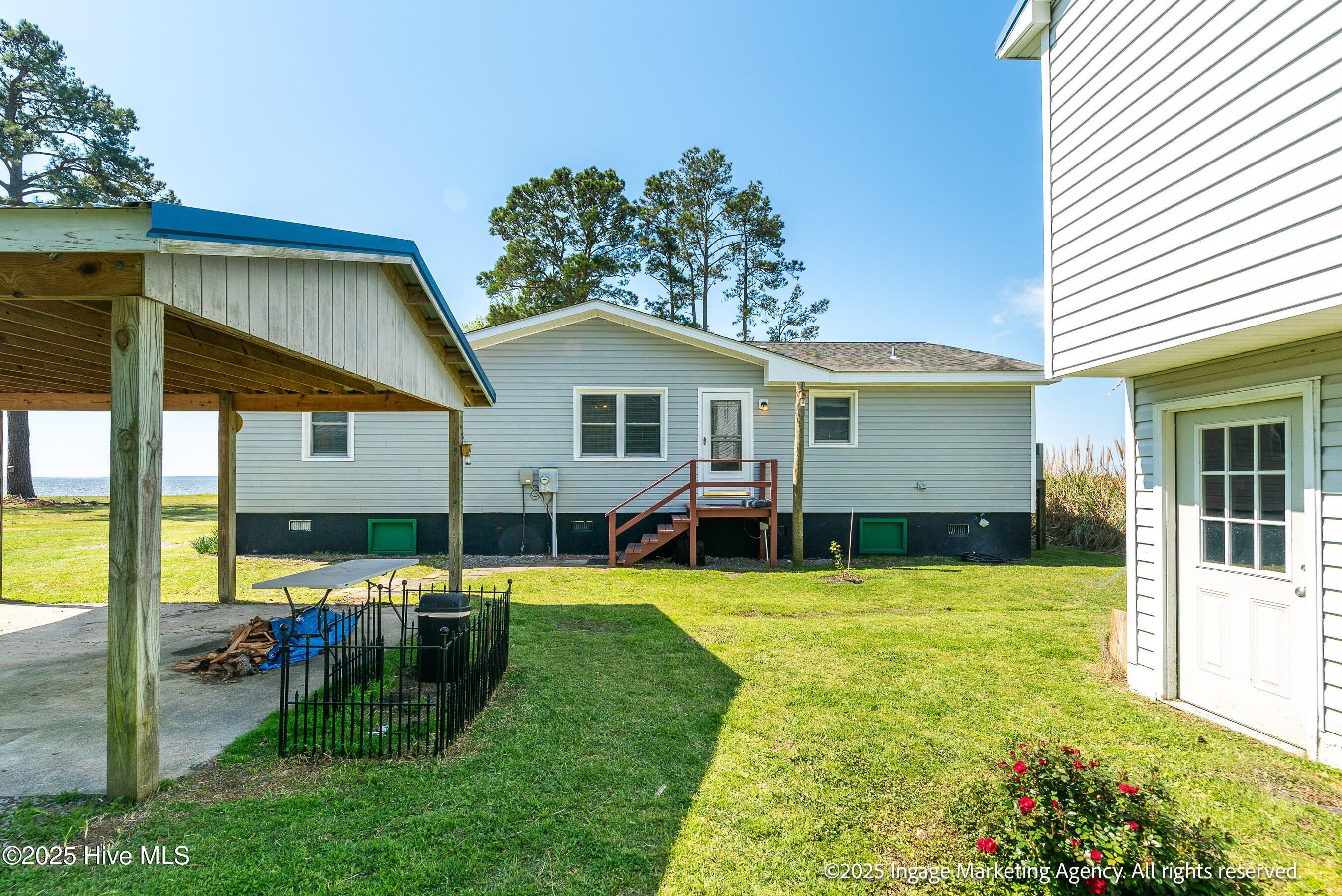 283 Chambers Point Road Belhaven, NC 27810 - Photo 15 of 66 011-20250414 MLS M_Heinz 283 Chambers Po