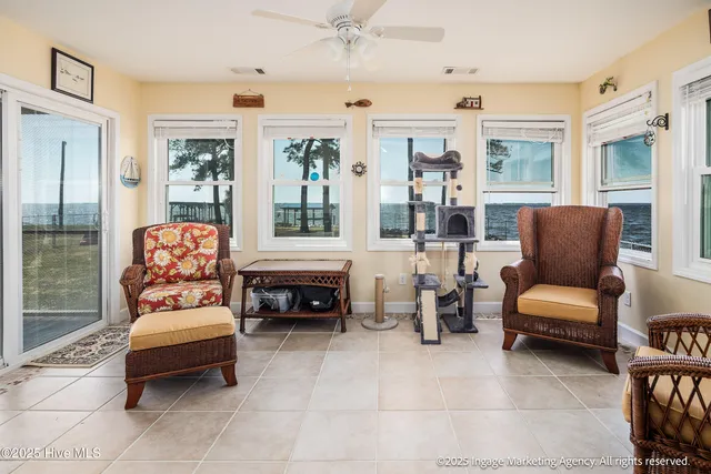 $484,900 | 283 Chambers Point Road, Belhaven, NC 27810