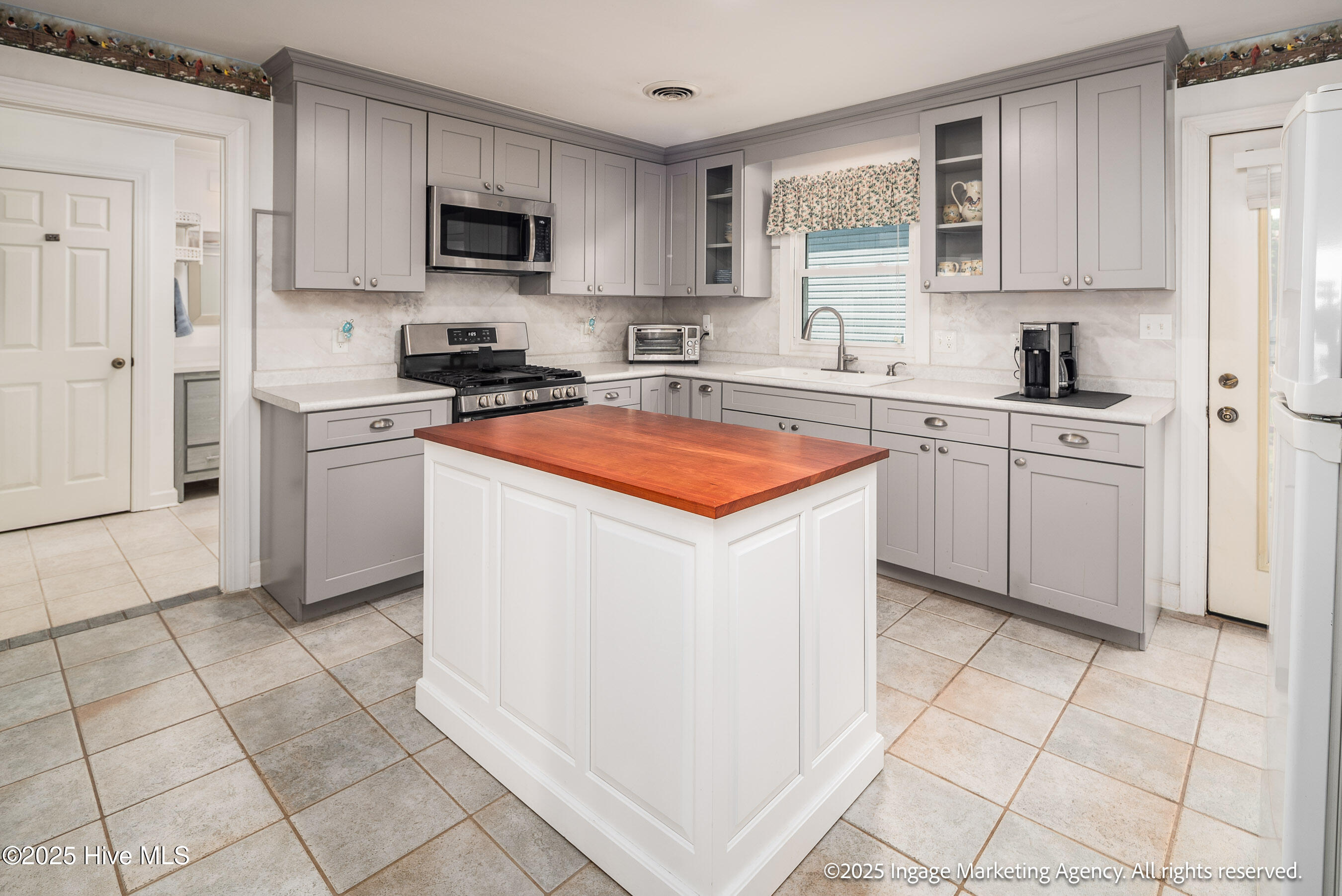 283 Chambers Point Road Belhaven, NC 27810 - Photo 32 of 66 028-20250414 MLS M_Heinz 283 Chambers Po