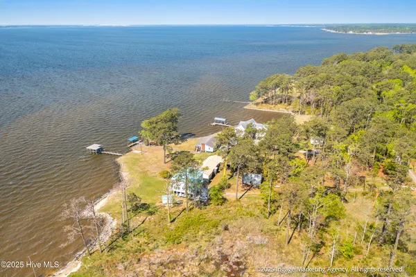 $484,900 | 283 Chambers Point Road, Belhaven, NC 27810
