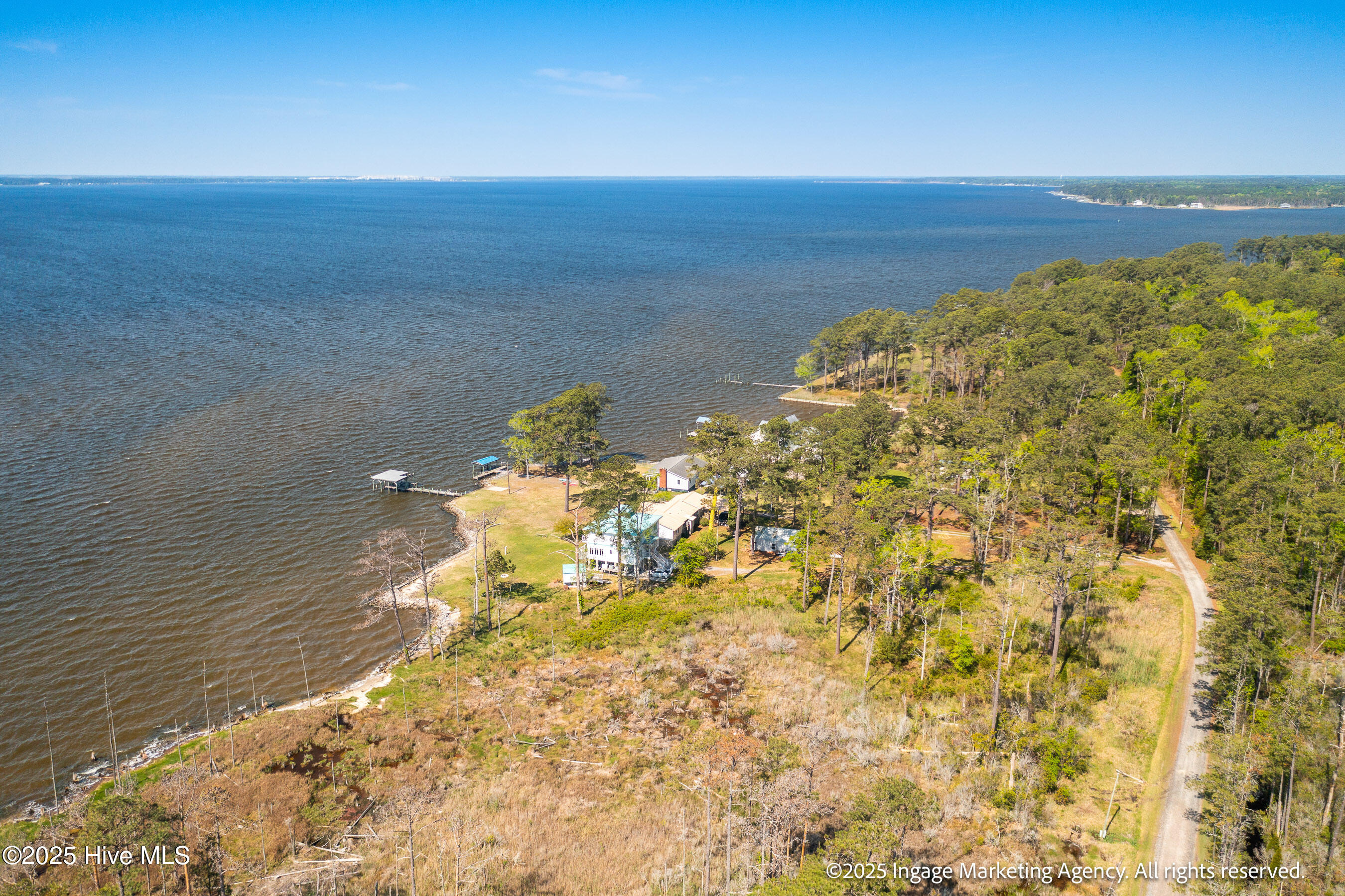283 Chambers Point Road Belhaven, NC 27810 - Photo 5 of 66 061-20250414 MLS M_Heinz 283 Chambers Po