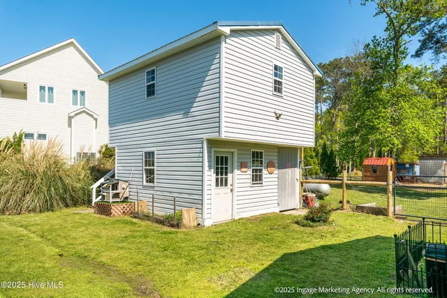 $484,900 | 283 Chambers Point Road, Belhaven, NC 27810