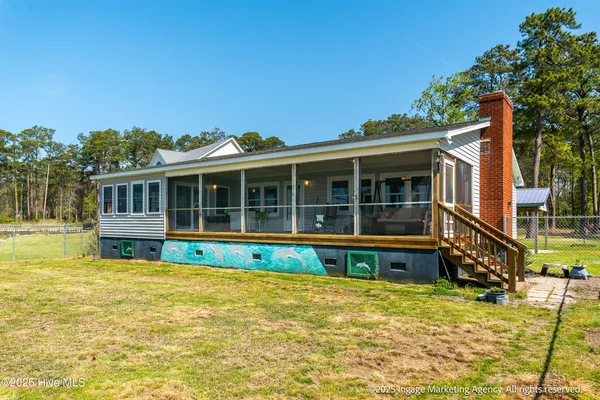 $484,900 | 283 Chambers Point Road, Belhaven, NC 27810