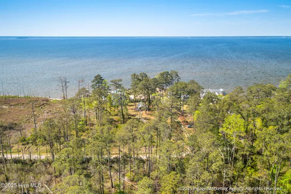 $484,900 | 283 Chambers Point Road, Belhaven, NC 27810