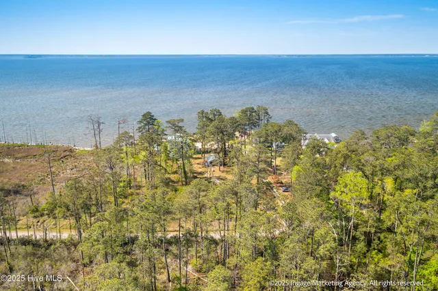 $484,900 | 283 Chambers Point Road, Belhaven, NC 27810