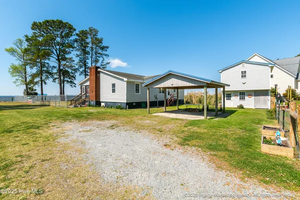 $484,900 | 283 Chambers Point Road, Belhaven, NC 27810