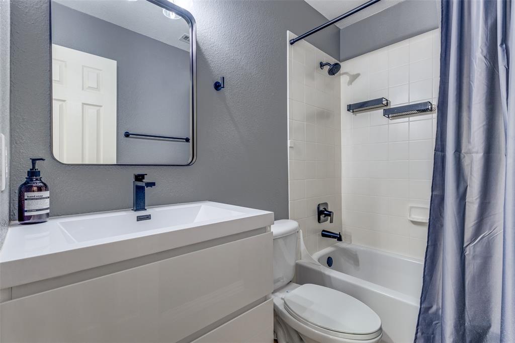 3313 Madison Avenue Hurst, TX 76054 - Photo 30 of 36 One of two upstairs bathrooms.