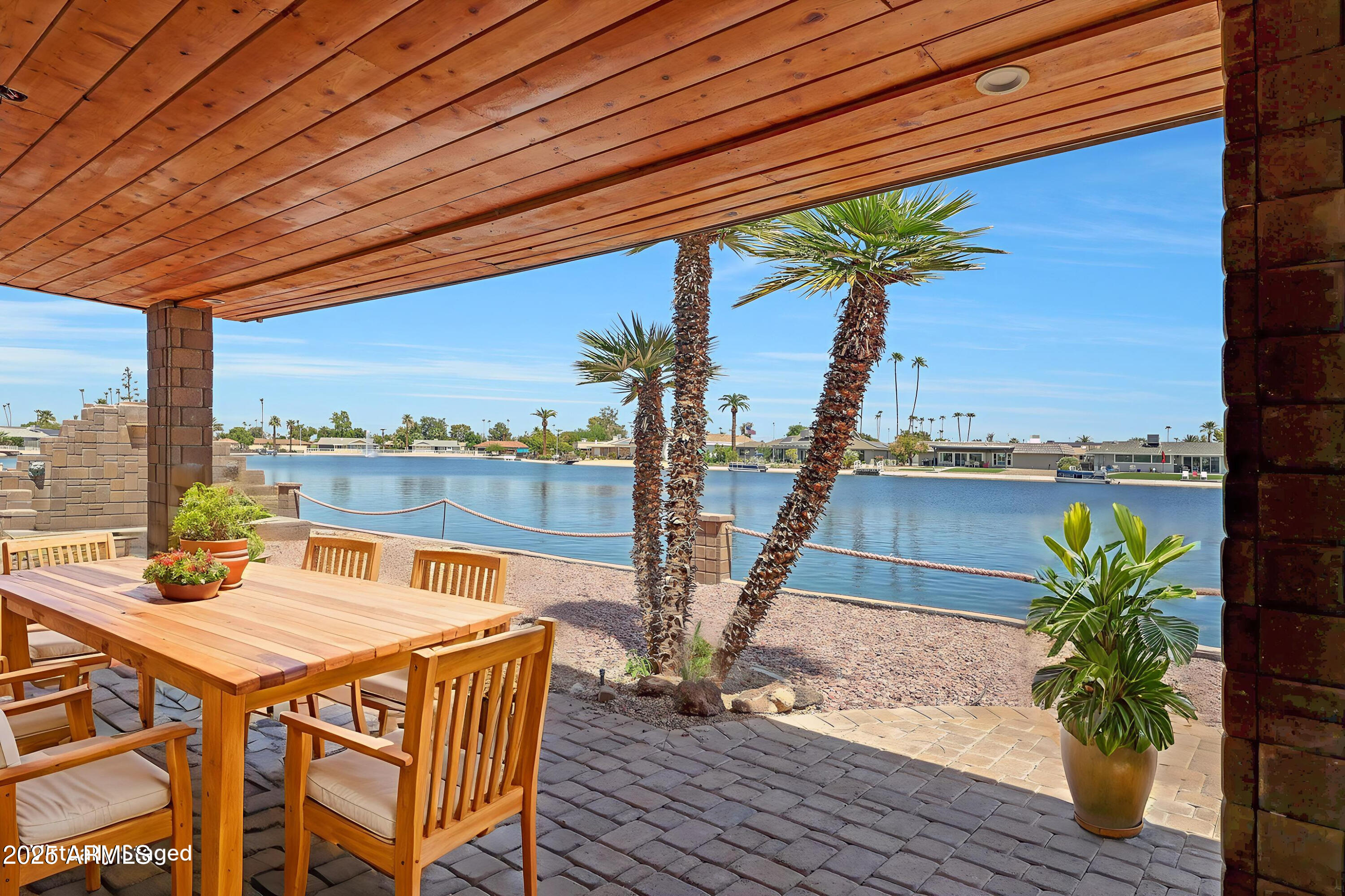 10614 West Emerald Point Sun City, AZ 85351 - Photo 29 of 47 Waterfront Entertainings