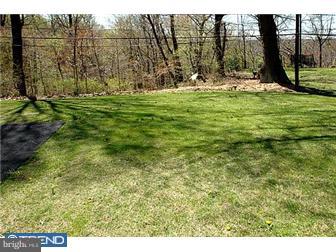 670 Vernon Road Springfield, PA 19064 - Photo 12 of 12 View