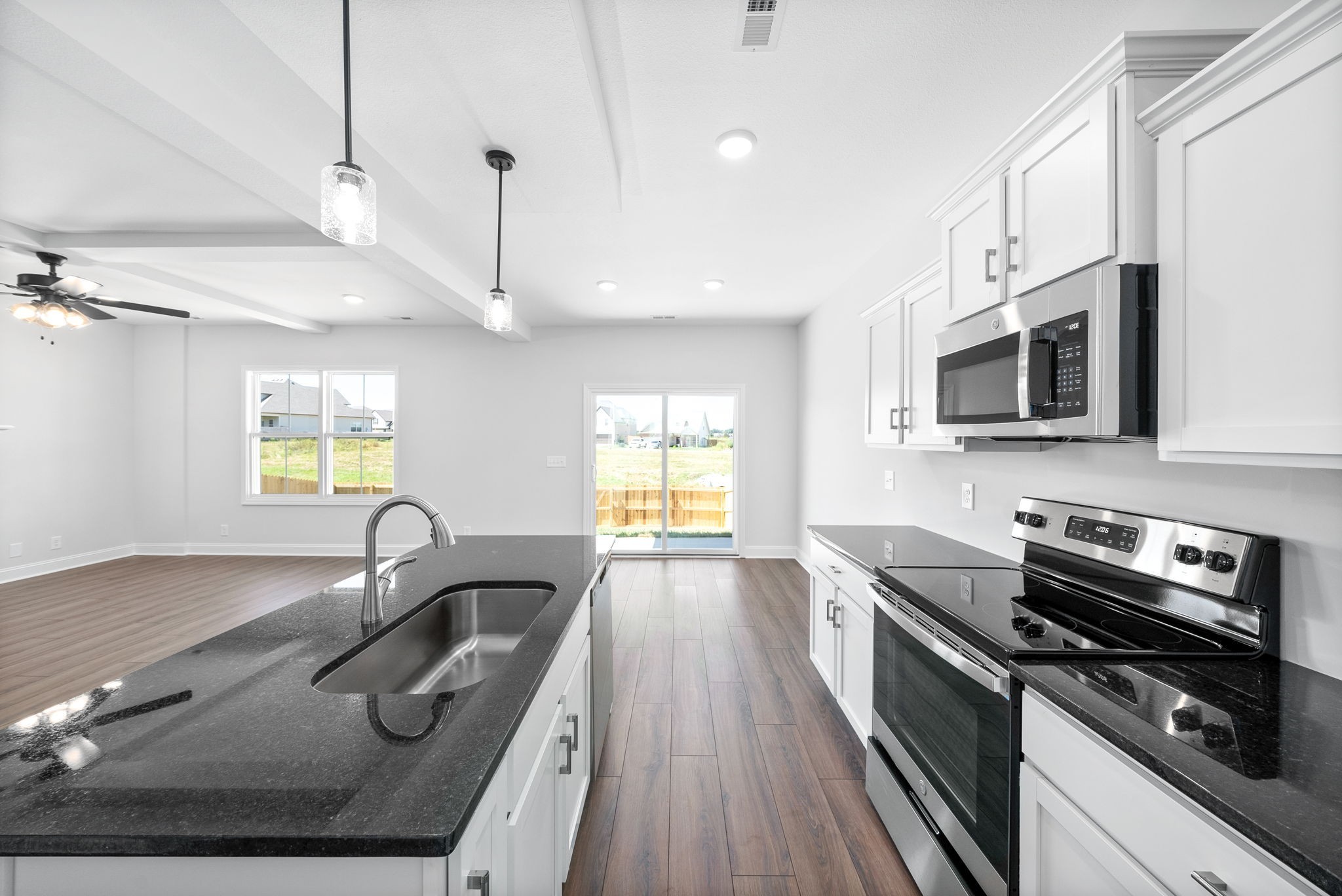 282 Elwell Road Clarksville, TN 37042 - Photo 13 of 33 Gallery Image 13