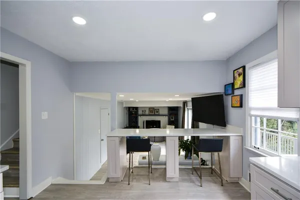 $2,600 | 643 Navarre Drive, Stone Mountain, GA 30087