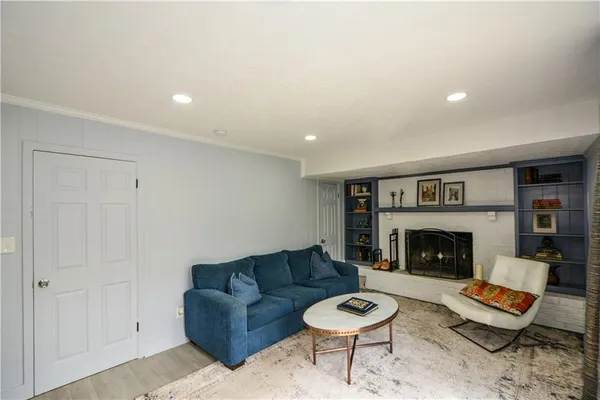 $2,600 | 643 Navarre Drive, Stone Mountain, GA 30087