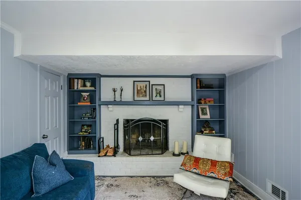 $2,600 | 643 Navarre Drive, Stone Mountain, GA 30087