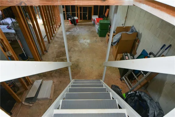 $2,600 | 643 Navarre Drive, Stone Mountain, GA 30087