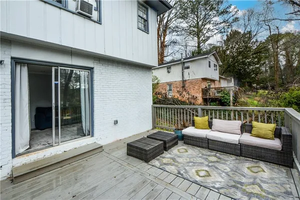 $2,600 | 643 Navarre Drive, Stone Mountain, GA 30087