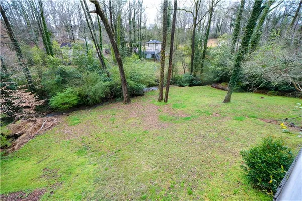 $2,600 | 643 Navarre Drive, Stone Mountain, GA 30087