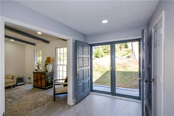 $2,600 | 643 Navarre Drive, Stone Mountain, GA 30087