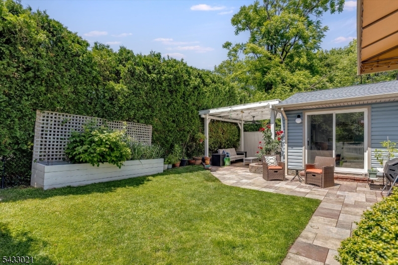 1 Forest Road Maplewood, NJ 07040 - Photo 27 of 29