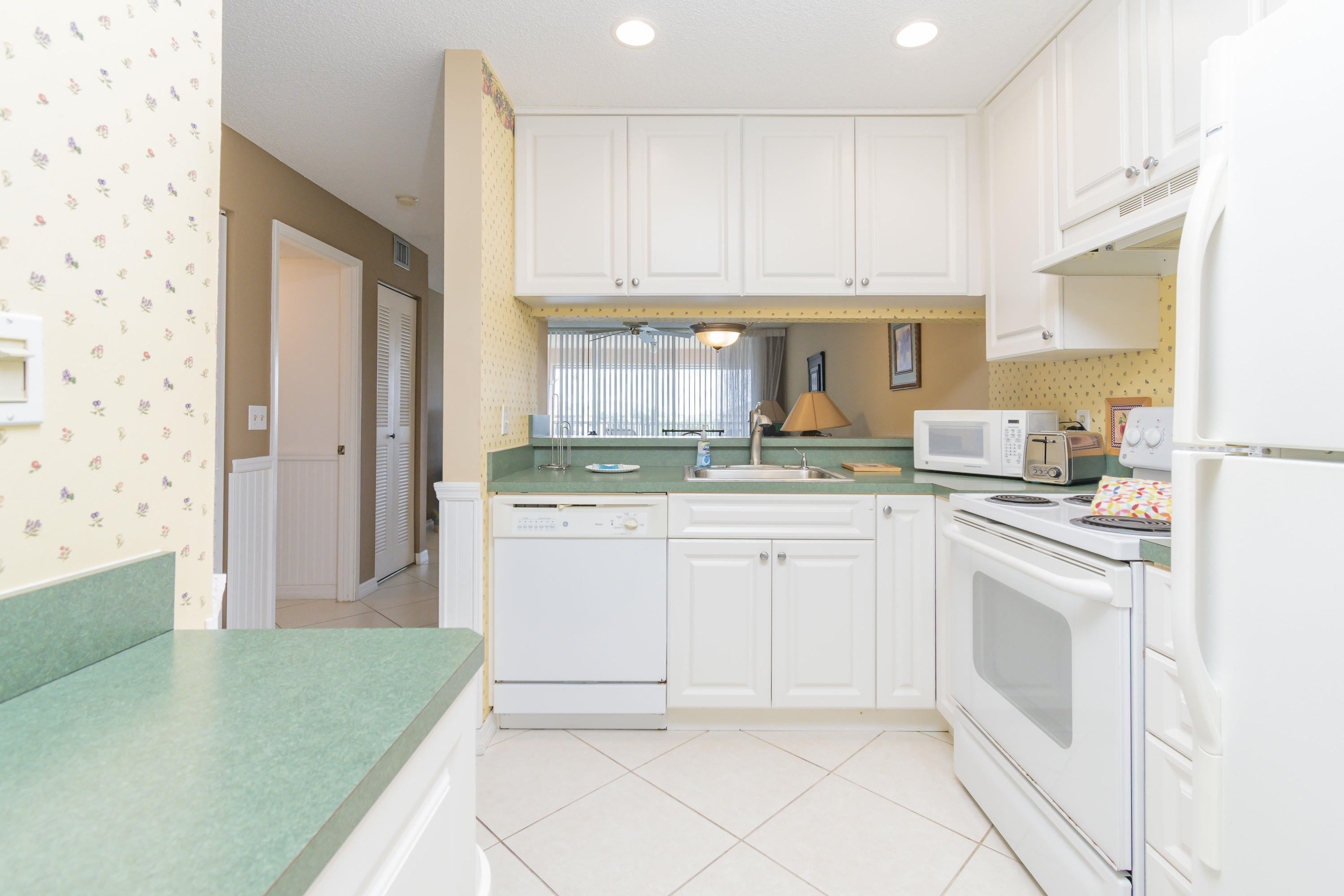 353 Highway 1, Unit F407 Jupiter, FL 33477 - Photo 4 of 30