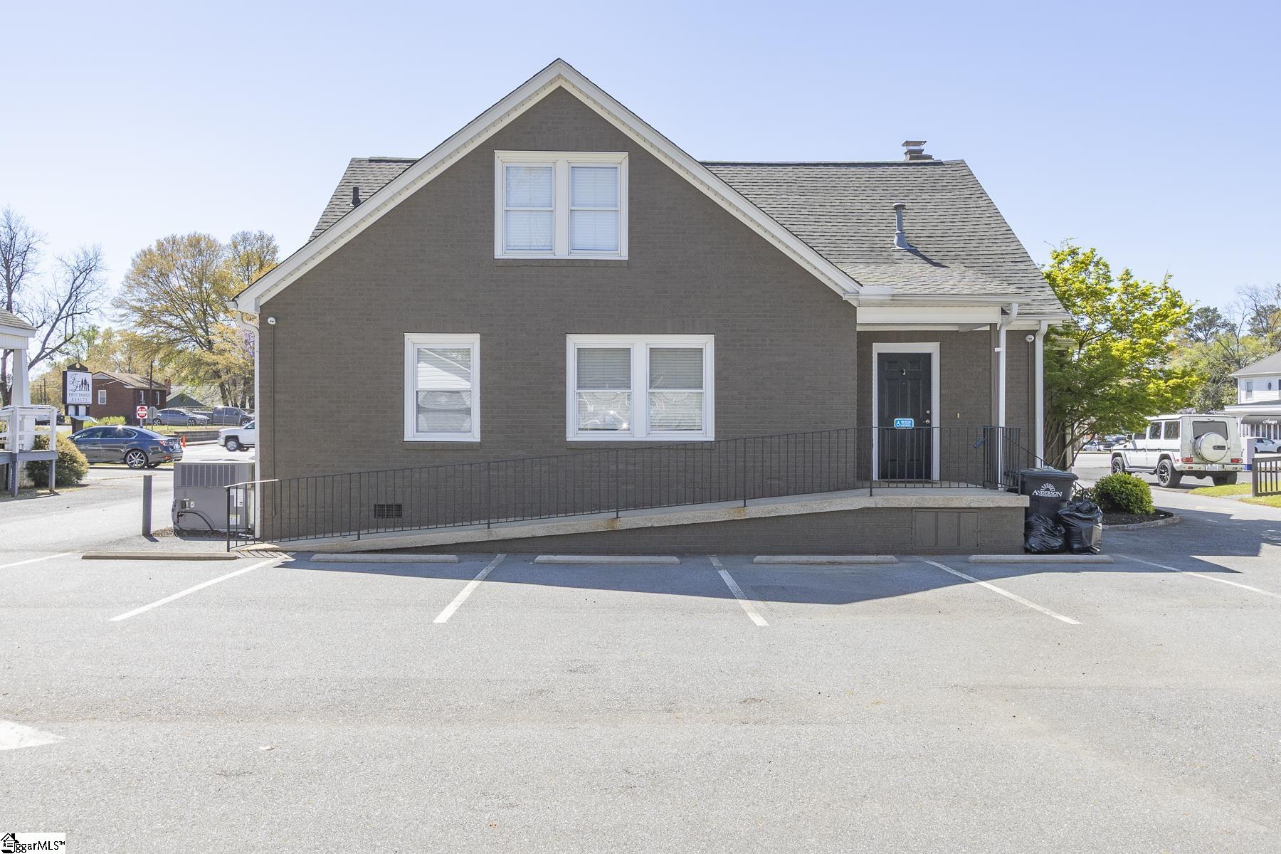 2006 North Main Street Anderson, SC 29621 - Photo 5 of 48