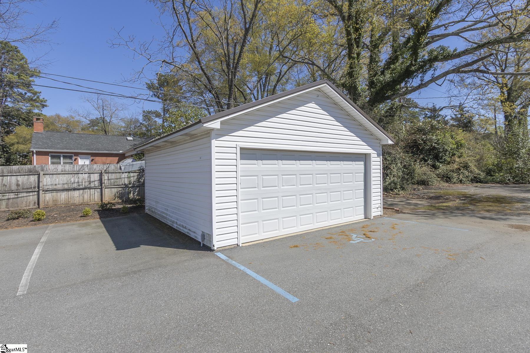 2006 North Main Street Anderson, SC 29621 - Photo 8 of 48