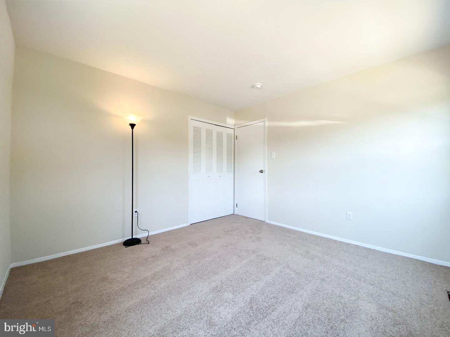 84 Rittenhouse Drive Willingboro, NJ 08046 - Photo 16 of 17