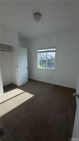 an empty room with an empty space