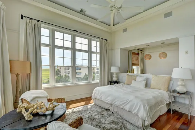$4,800 | 10 Marina Drive, Unit 314, St. Simons Island, GA 31522