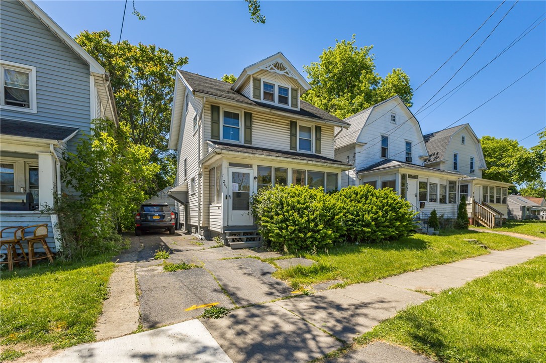 269 Fernwood Avenue Rochester, NY 14621 - Photo 2 of 17