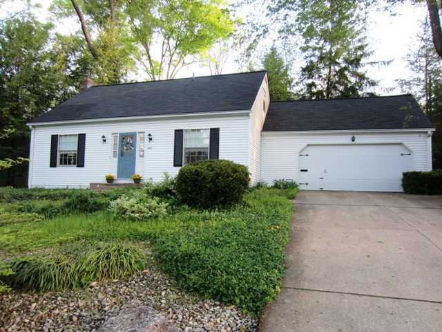 240 Erie Road Columbus, OH 43214 - Photo 1 of 21 Gallery Image 1