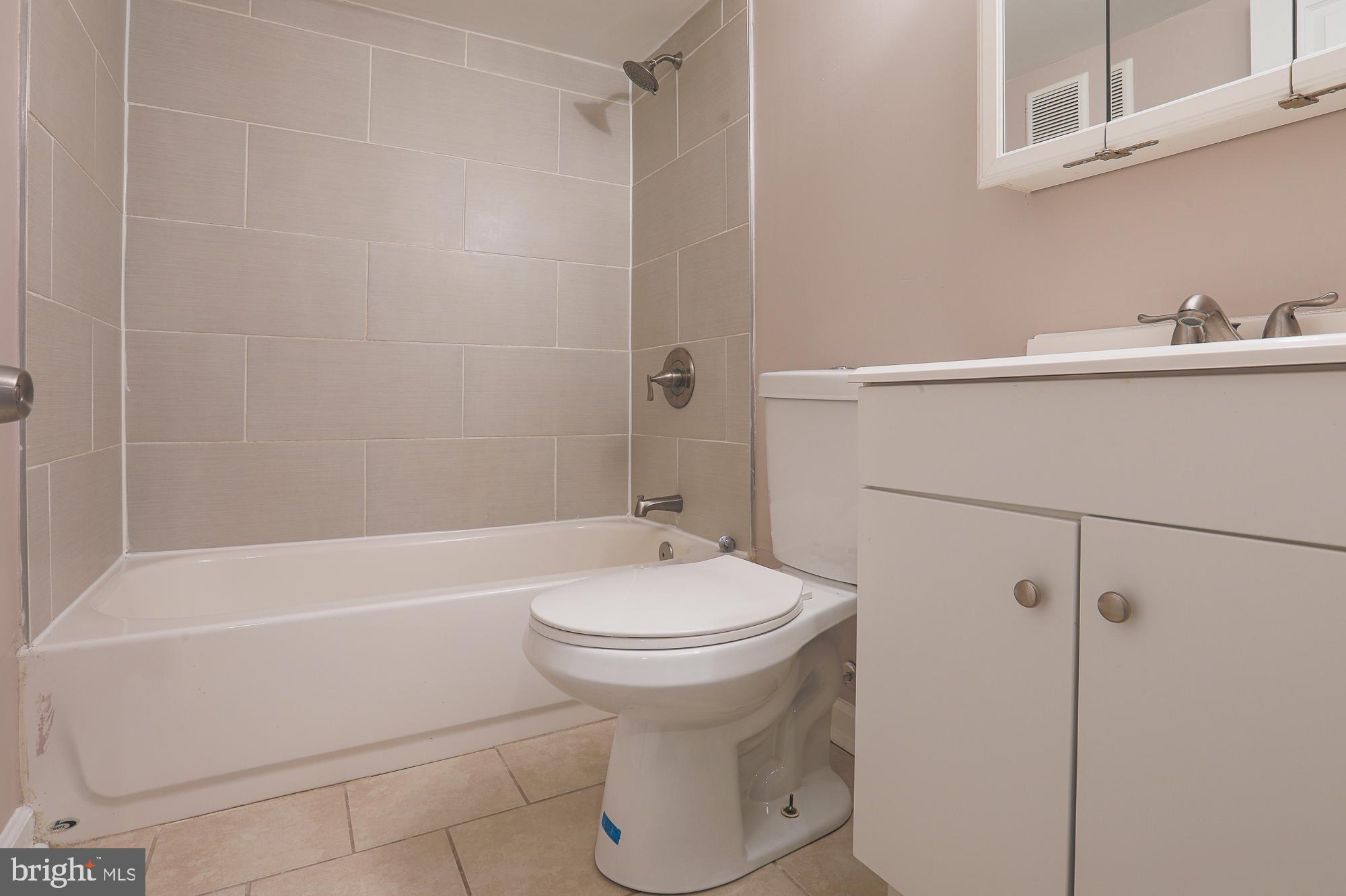 5116 Harford Road Baltimore, MD 21214 - Photo 13 of 20