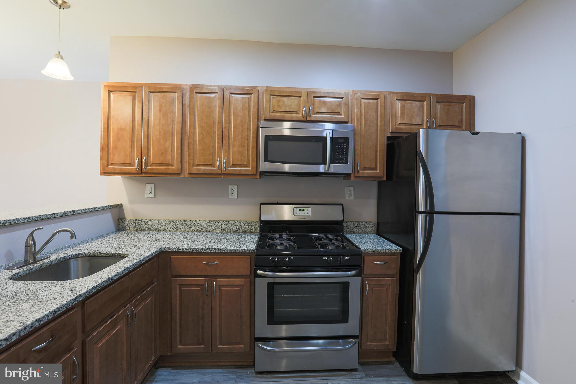 5116 Harford Road Baltimore, MD 21214 - Photo 7 of 20
